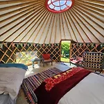 Granville House Glamping Ballyferriter