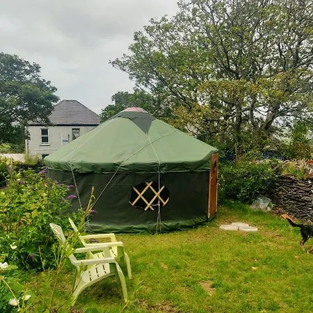 Campsite Granville House Glamping Ballyferriter