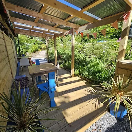 Granville House Glamping *