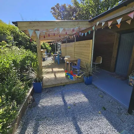 Granville House Glamping * Ballyferriter