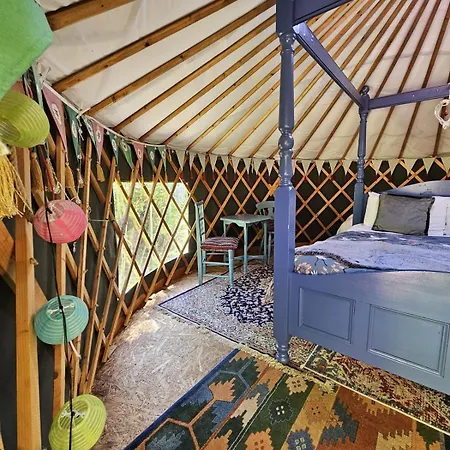 Granville House Glamping * Ballyferriter