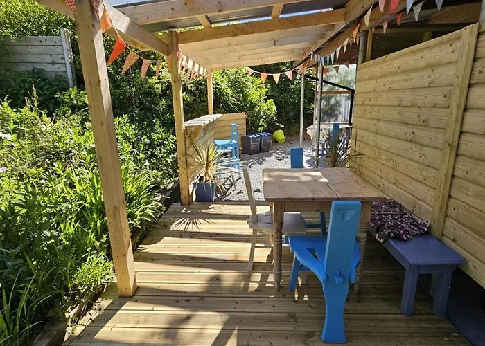 Granville House Glamping